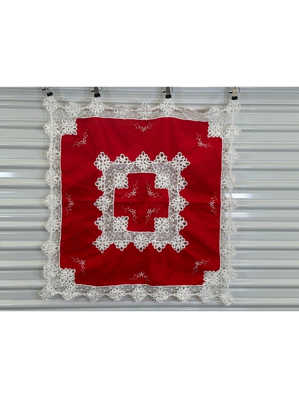 Vintage Cutwork Tablecloth Card Table Topper Floral Red White Embroidery Machine